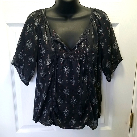 "Mudd" Size M Dark Navy Sheer Boho Top - Picture 1 of 12